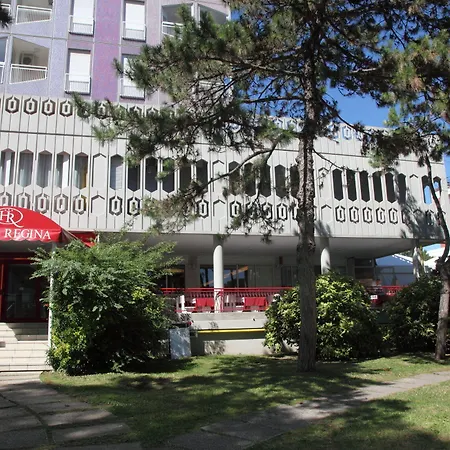 Hotel Regina 3*