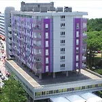 Regina 3*