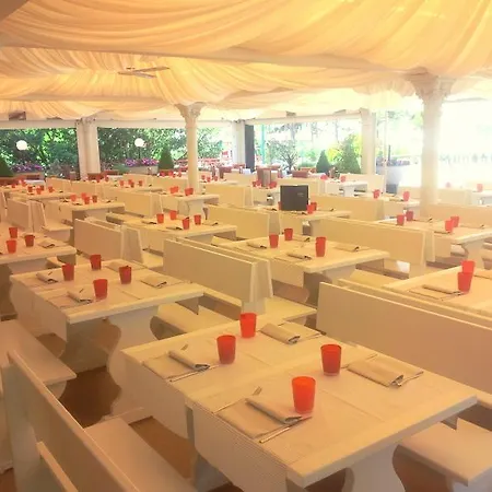 Regina Hotel